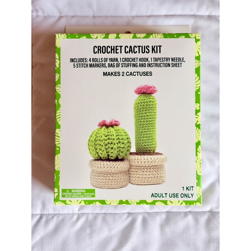 Adorable Smiling Cactus Crochet Kit (makes two Cacti) NEW Sealed Box